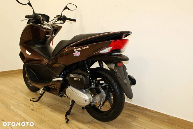 Honda PCX - 11