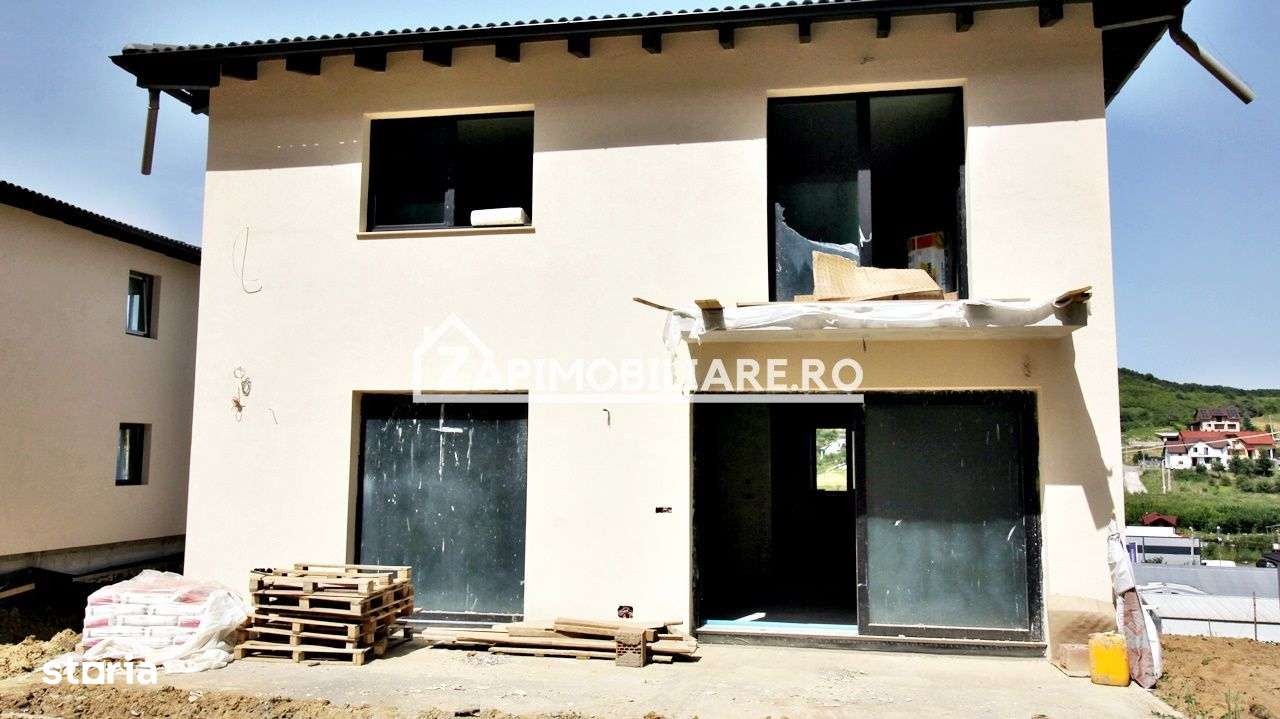 Casa  4 camere,2 bai,136 mp, 550 mp teren zona Corunca - Imagine principală: 4/15