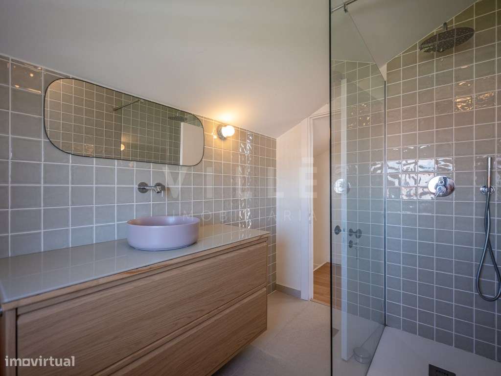 Moradia Independente T5 renovada em 2025 | 1450m2 de terreno | Prai...-33