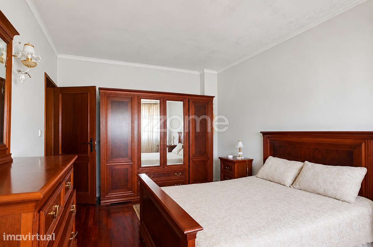 Moradia T4 na Praia da Barra| Jardim, Terraço e Potencial para pisc...-17