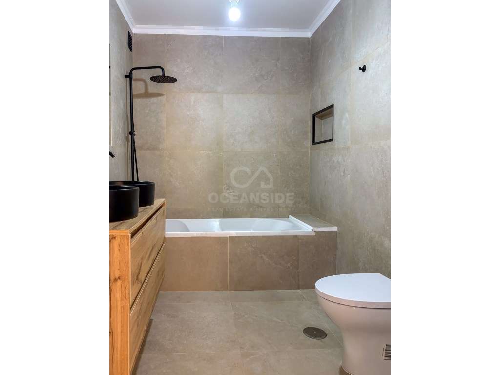 Apartamento T3 duplex - Estoril-39