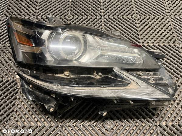 LAMPA PRAWA FULL LED LEXUS GS 300H LIFT - 1