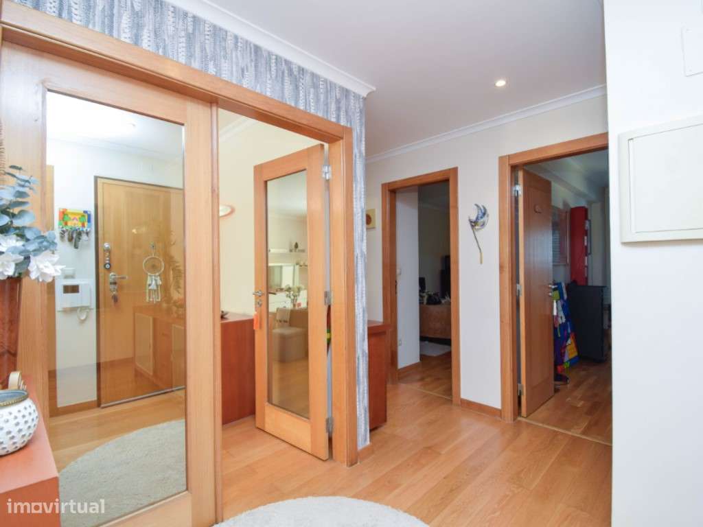 T3 com Terraço Privativo de 77m² em Condomínio Fechado A 2km do Tam... - Grande imagem: 4/31