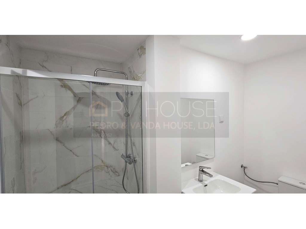Apartamento T2+1 em Odivelas | Totalmente Remodelado-10