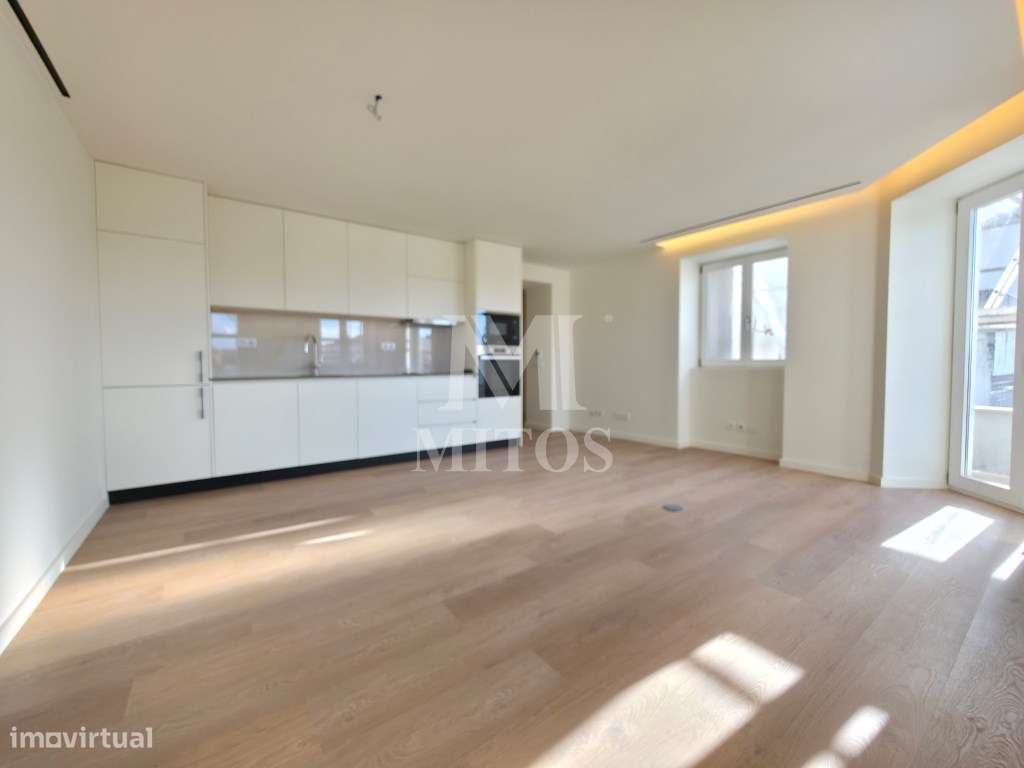 Apartamento T2 novo para venda no Centro Histórico de Viana do Castelo - Grande imagem: 2/17