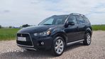 Mitsubishi Outlander 2.0 Invite 2WD - 9