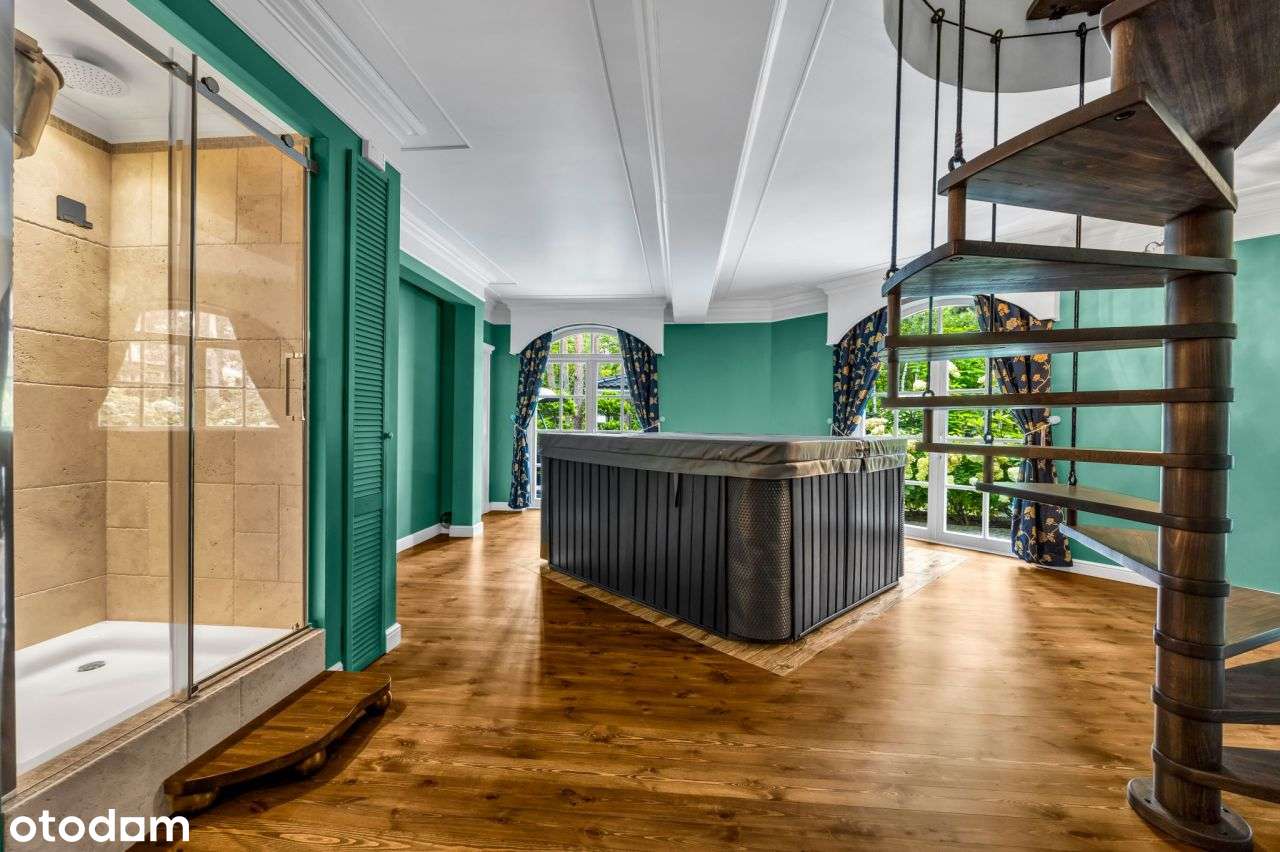 Wyjątkowa rezydencja w lesie-11