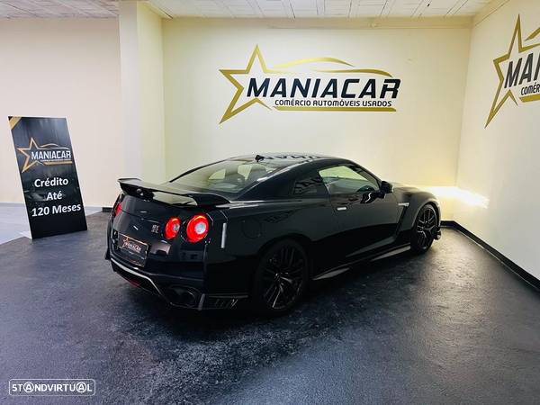 Nissan GT-R 3.8 V6 Black Edition - 10