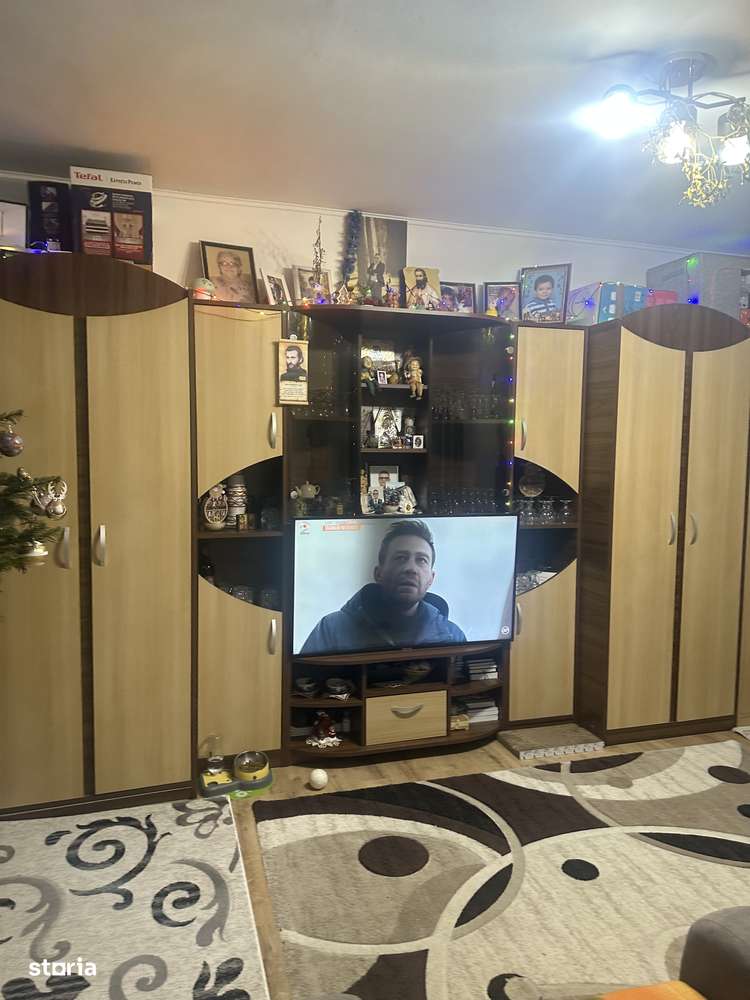 Campina - zona centrală - ap. 3 cam - mobilat/et.1 - 85000 Euro-5