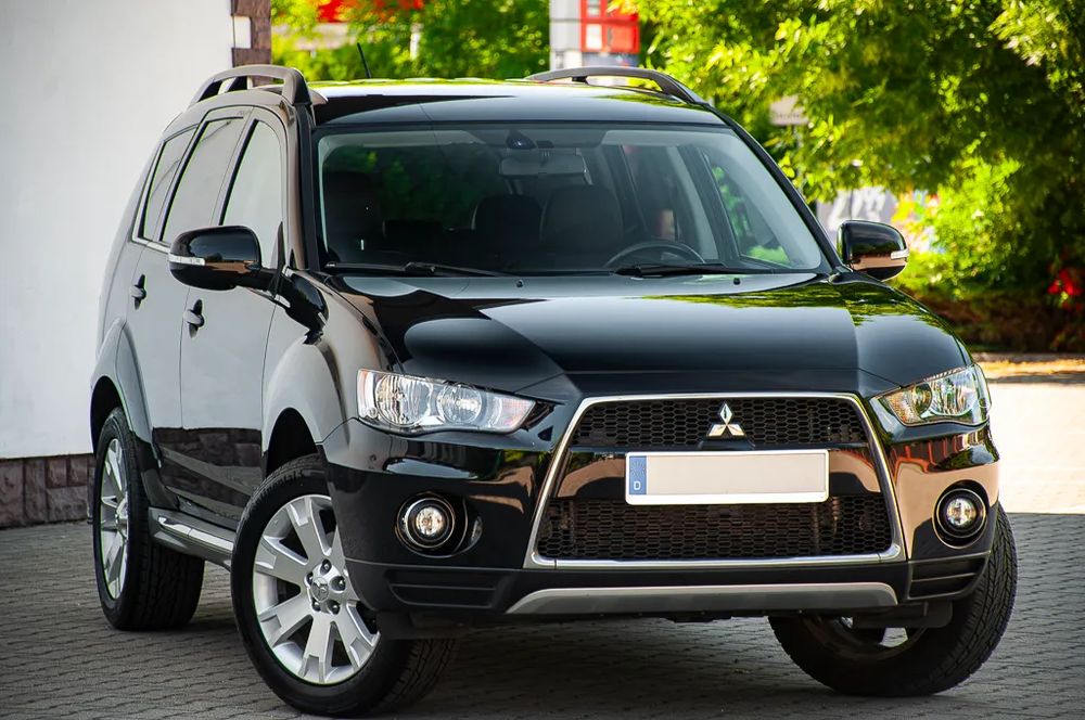 Mitsubishi Outlander II 2011