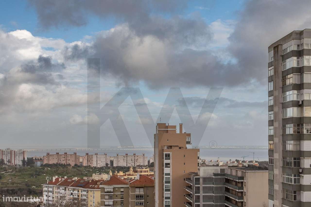 Duplex T4 no Edifício Prémio Valmor - Grande imagem: 5/22