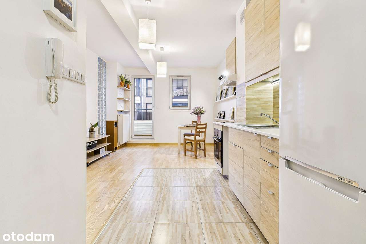 2 pokoje-balkon-blisko SKM-gotowe do zamieszkania-CISZA-12