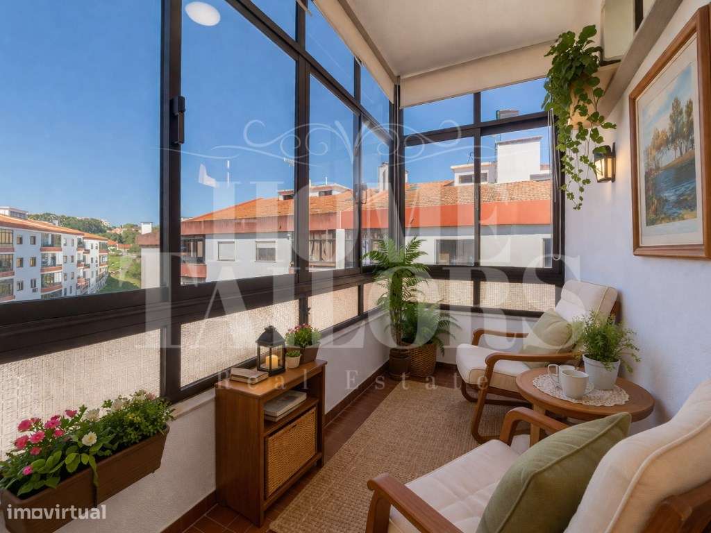 Apartamento T3 com ótimas áreas, no Estoril.-24