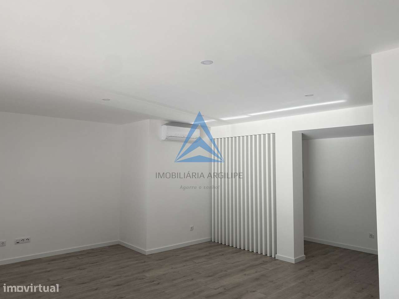 APARTAMENTO T3 - POMBAL - Grande imagem: 2/23