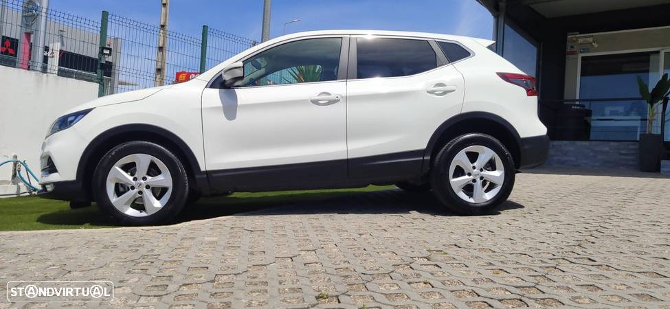 Nissan Qashqai 1.5 dCi N-Connecta - 5