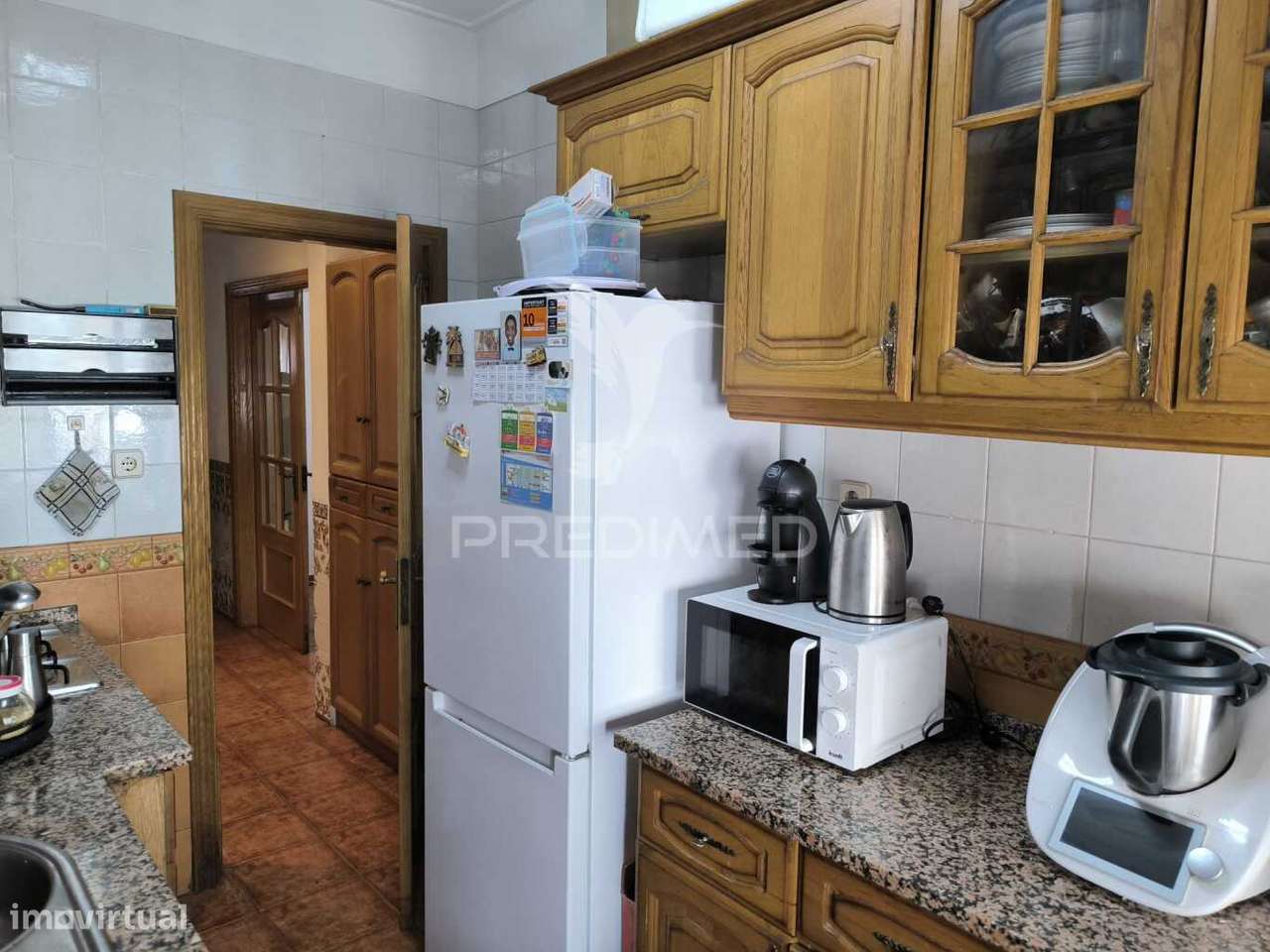 T3 transformado em T2 no centro de Sacavém - Oportunidade - Grande imagem: 4/18