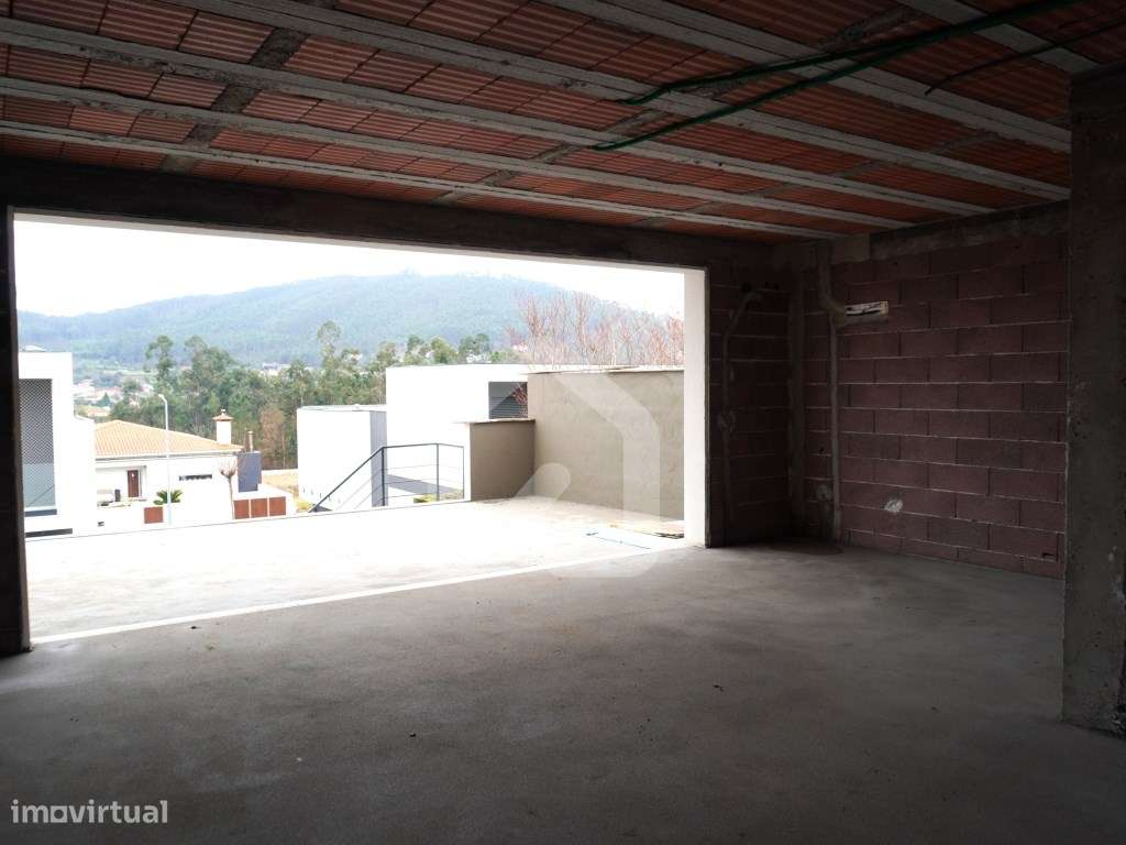 Moradia T3 em fase final de construção - Grande imagem: 5/22