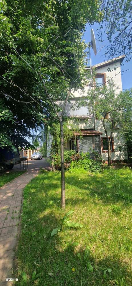 Vila 5 Camere Teren 550 MP 2 Garaje 8 Locuri de Parcare Pretabil Gradi - Imagine principală: 5/20