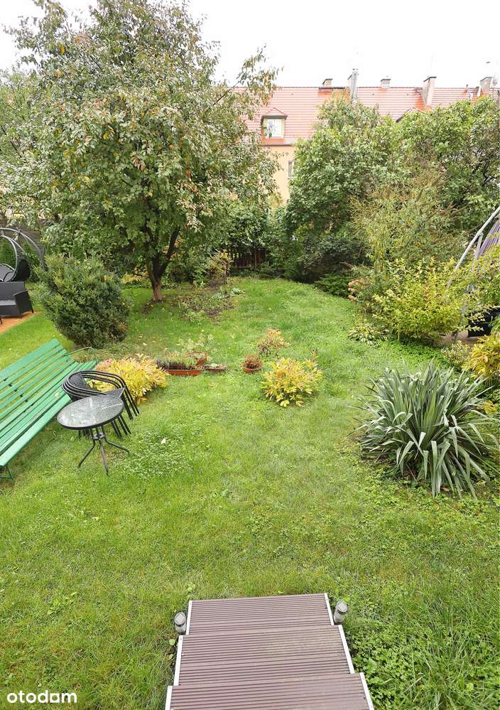 Mieszkanie w sercu miasta z bezpośrednim wejściem z salonu do ogródka-14