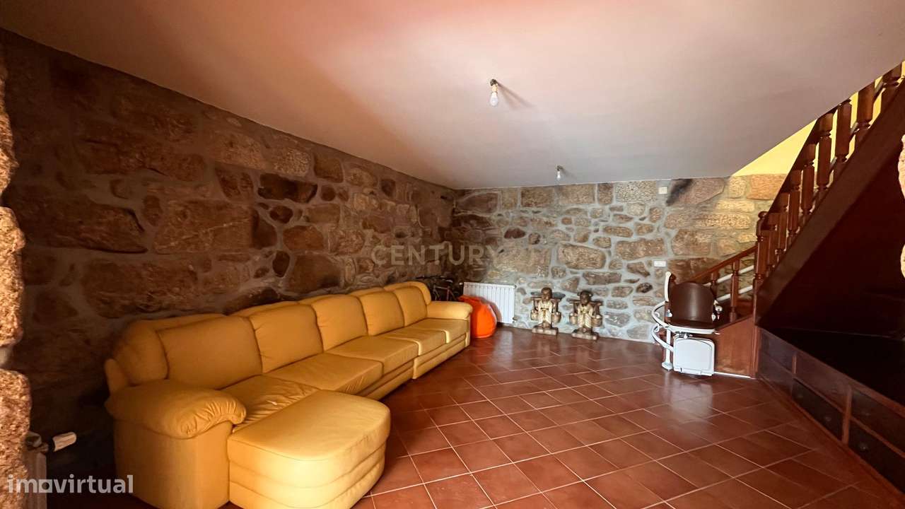 Apartamento T3 em Ponte da Barca - Oportunidade Única!-14