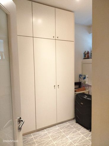 Apartamento T4 no Centro da Cidade - Como Novo!-13
