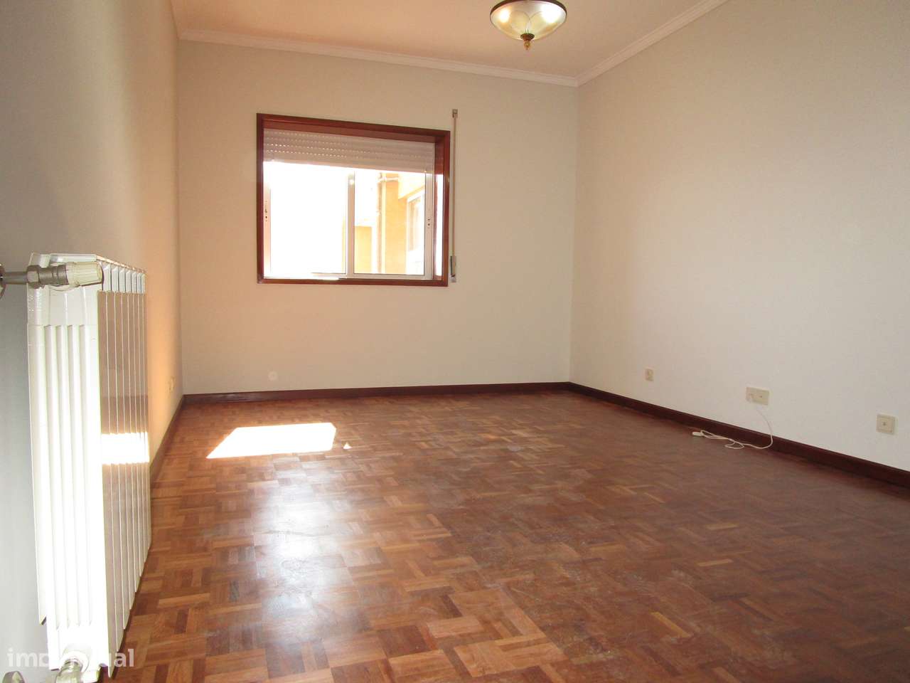 T3 no centro de Lourosa com garagem fechada-15