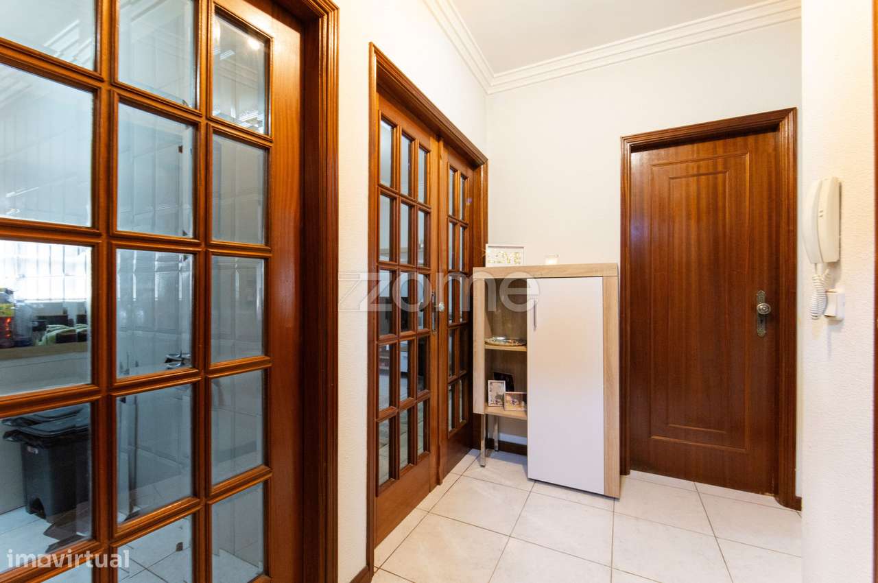 Apartamento T1 em Excelente Estado - Grande imagem: 4/20