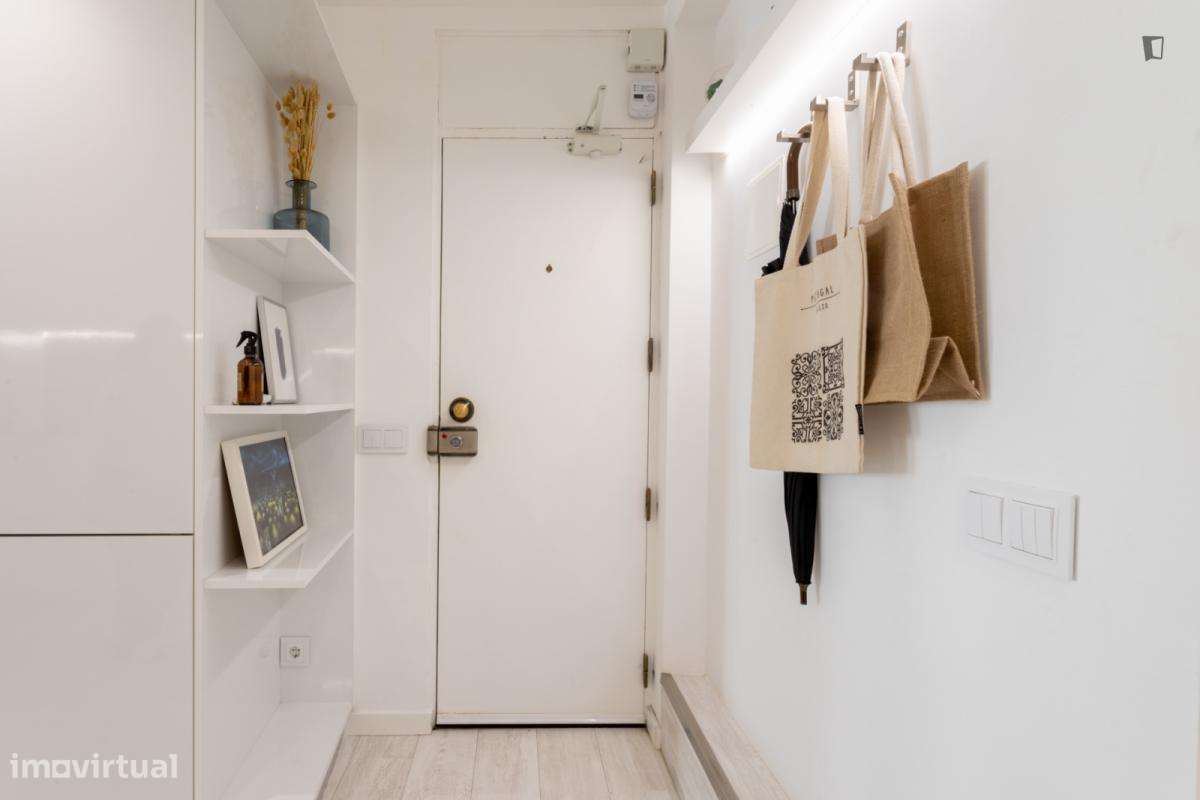 Apartamento com 1 quartos - localizado em Princípe Real Lisbon - Grande imagem: 3/10