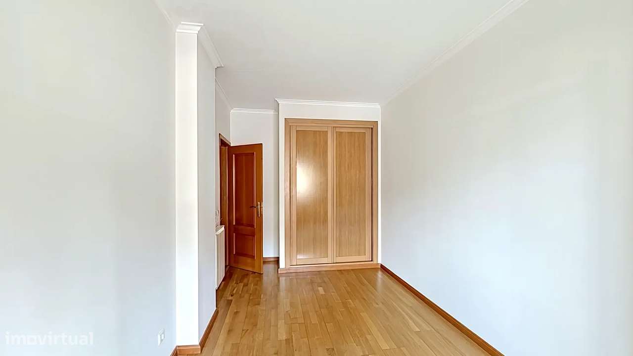 Apartamento T3 Ramada – Espaço, Conforto e Excelente Localização-9