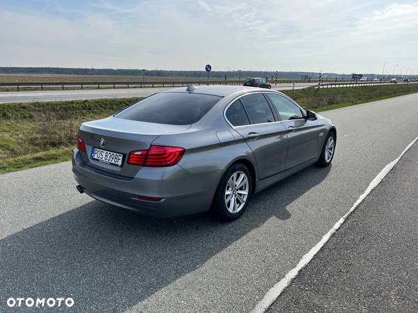 BMW Seria 5 520d Efficient Dynamics Edition Luxury Line - 10