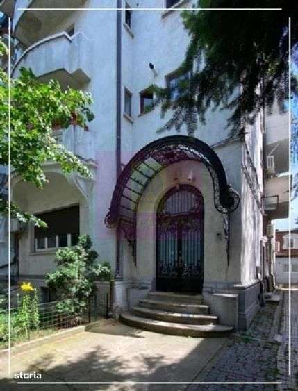 PROPRIETATE DE PRESTIGIU ÎN VILĂ | DOROBANȚI–CAPITALE | 220 MP-0