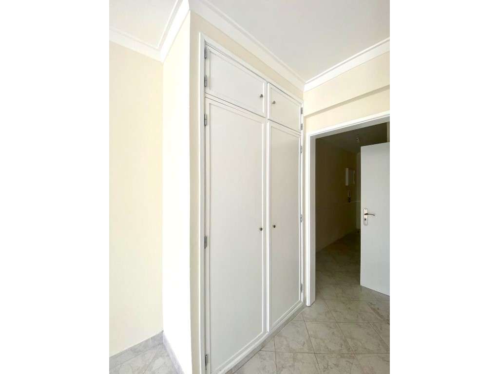 Apartamento T1 com Varanda e Vista de Mar - Viva a Tranquilidade à ...-5