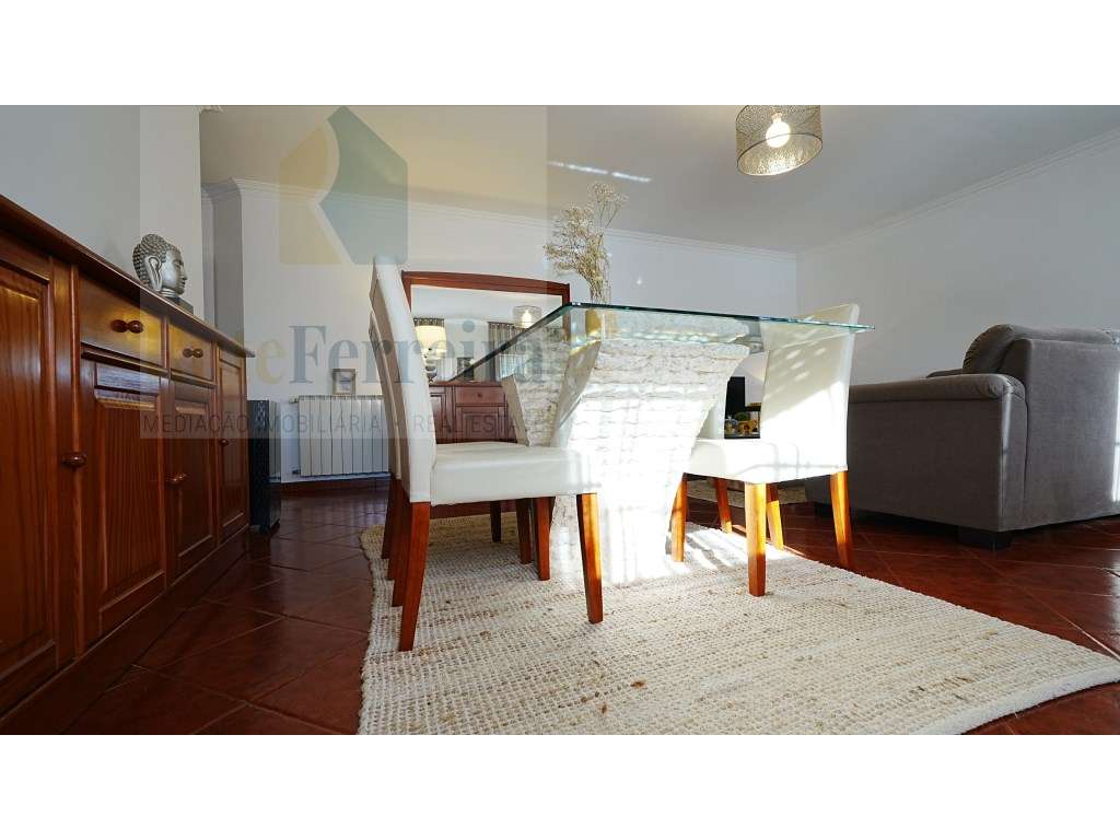 Já viu a área deste apartamento T3 com terraço- Mafra !!-5