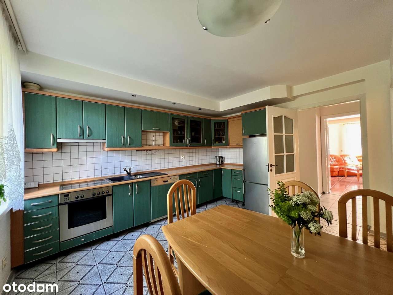 Dom z ogrodem i garażem na Maślicach-5