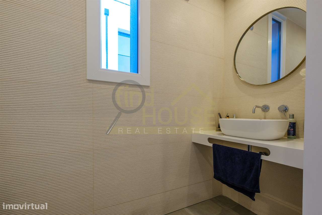 Moradia Isolada V3 com piscina junto à Herdade da Aroeira-9