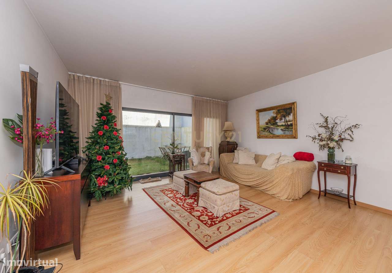 Moradia Moderna T4 em São Domingos de Rana, Cascais-5