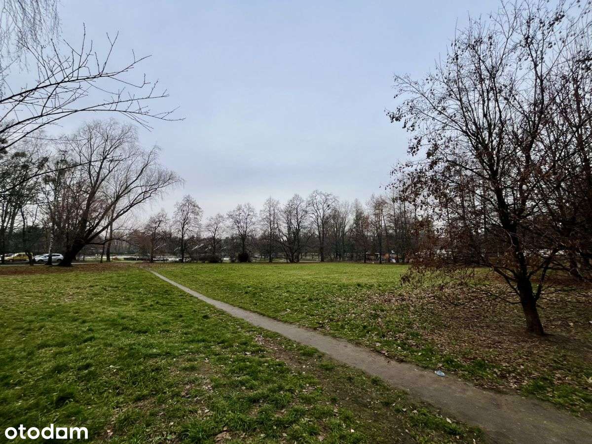 700m Metro Młynów| Park Moczydło| parking| piwnica-8