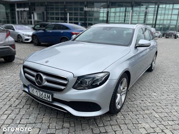 Mercedes-Benz Klasa E 220 d T 9G-TRONIC - 3