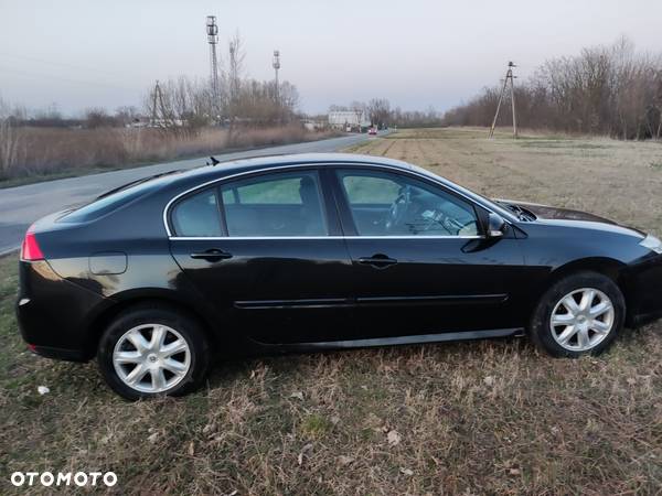 Renault Laguna 2.0 Tech Run - 3