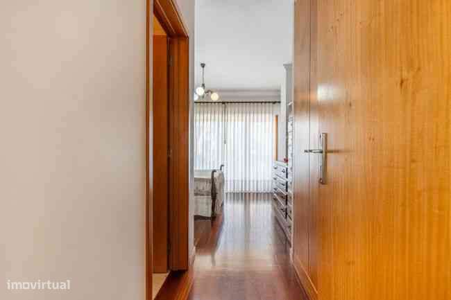 Espetacular Moradia em Banda T4 com jardim  em Sequeira - Braga-11