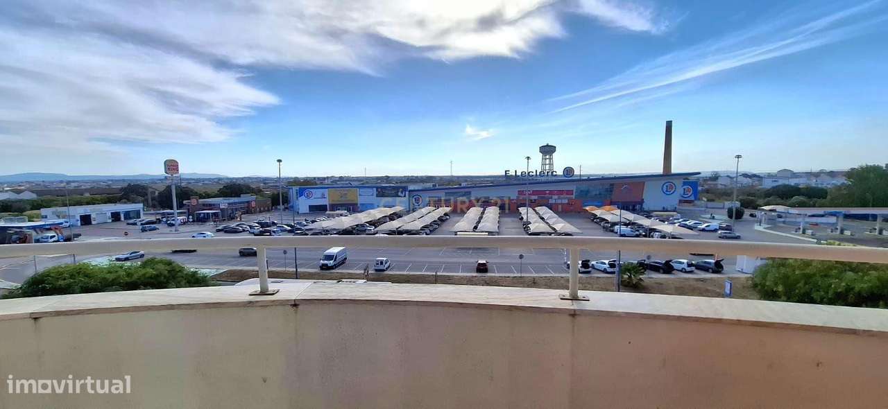 Apartamento T3 com garagem e arrecadção - Montijo - Grande imagem: 5/23