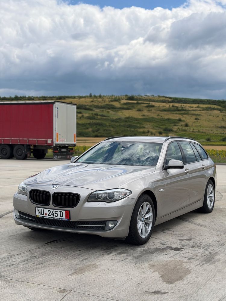 BMW 5 Series F10/F11/F07 [2010 - 2017] 520d 2012