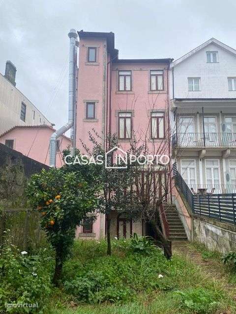 Prédio de charme no Centro do Porto - Grande imagem: 5/35
