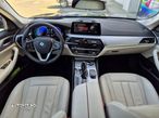 BMW Seria 5 530i Aut. Luxury Line - 4