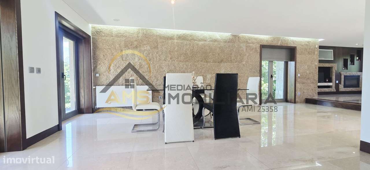 MORADIA DE LUXO 5 QUARTOS-34