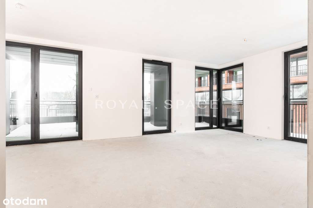 Przestronny apartament z 20 metrowym tarasem-0