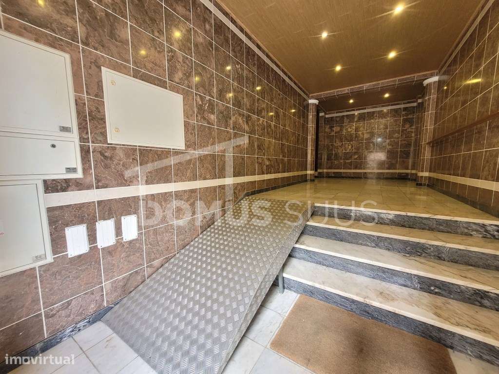 Apartamento T3 em ótimo estado-18