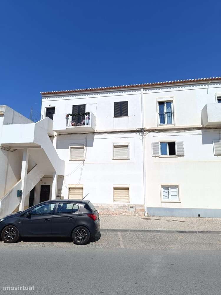 Apartamento T2 para venda em Lagos-13