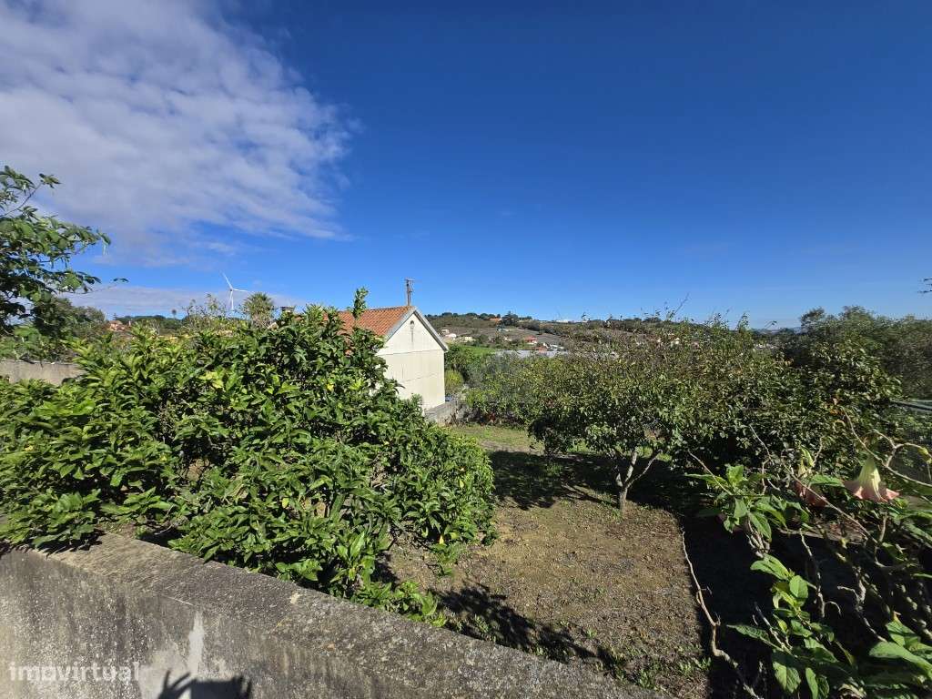 Moradia Encantadora em Almornos - Natureza, Tranquilidade e Conforto!-24