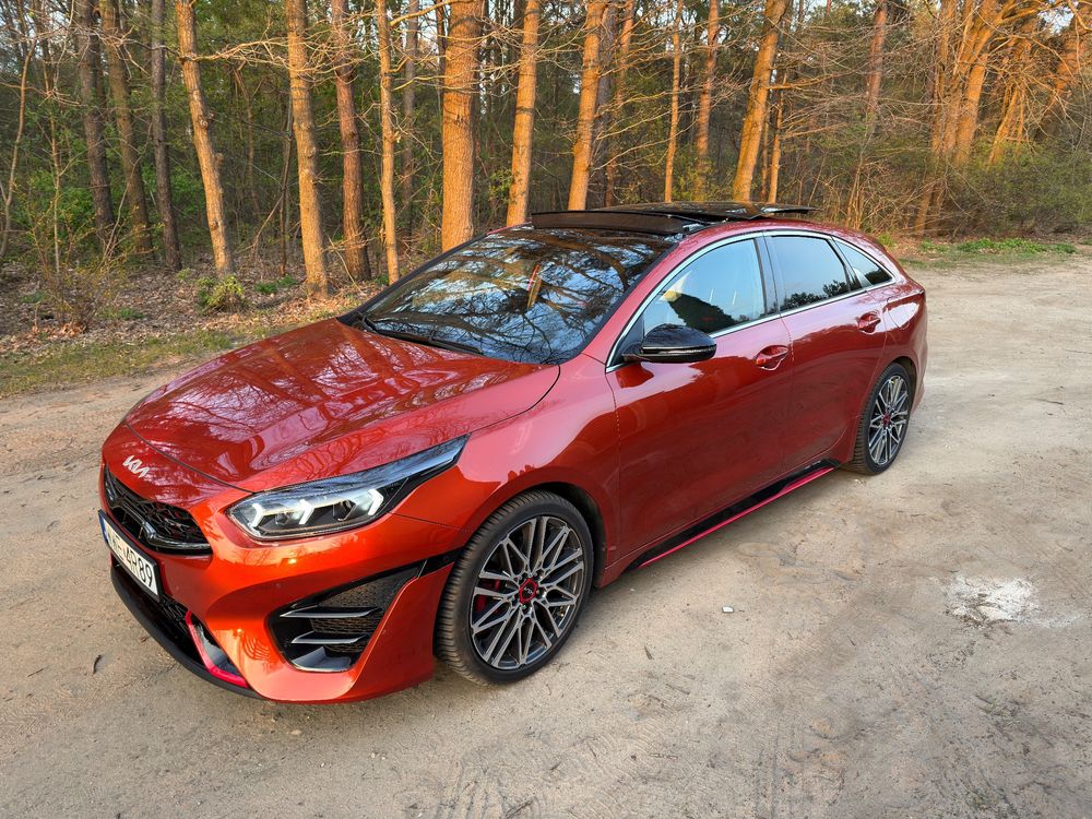 Kia Ceed 1.6 T-GDI DCT7 OPF GT 2022